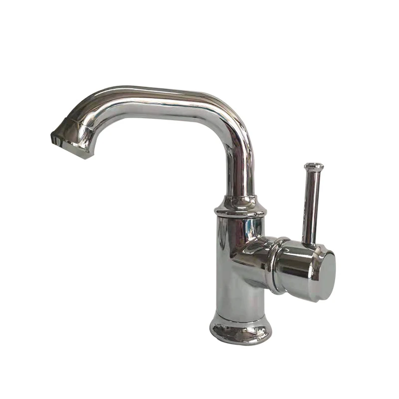 Title 7, Antieke badkamer draaifaucet volledig koper. Er...