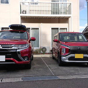 アウトランダーPHEV GG2W