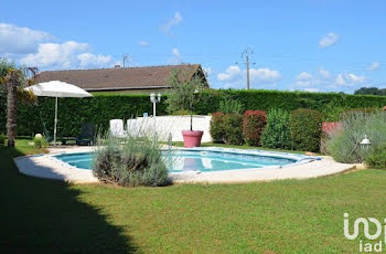 maison à Villeneuve-de-Marsan (40)