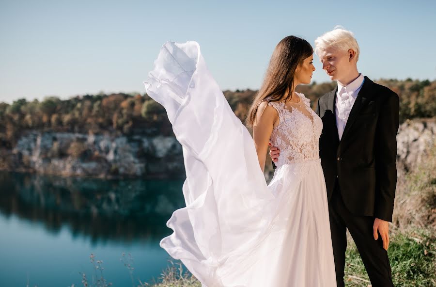 Wedding photographer Aleksandra Chrostowska (piolastudio). Photo of 10 November 2020