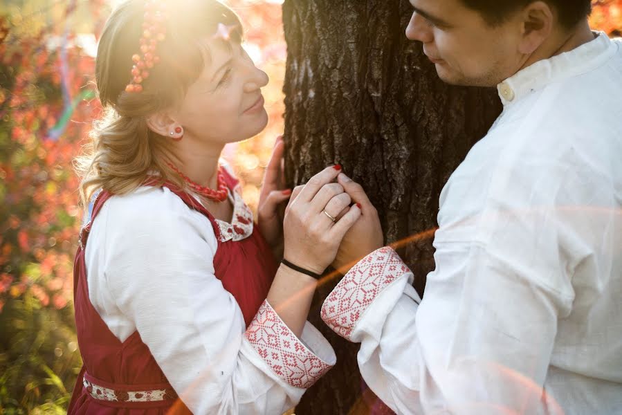 Wedding photographer Darya Zvyaginceva (nuda). Photo of 28 September 2017