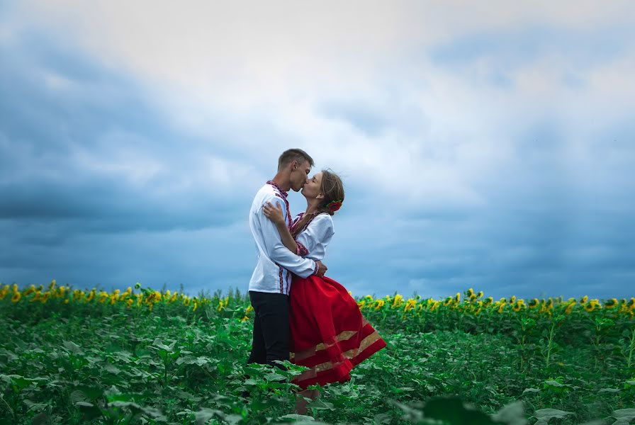 Fotografer pernikahan Tatyana Viktorova (tatyyanaviktoro). Foto tanggal 19 Juli 2017