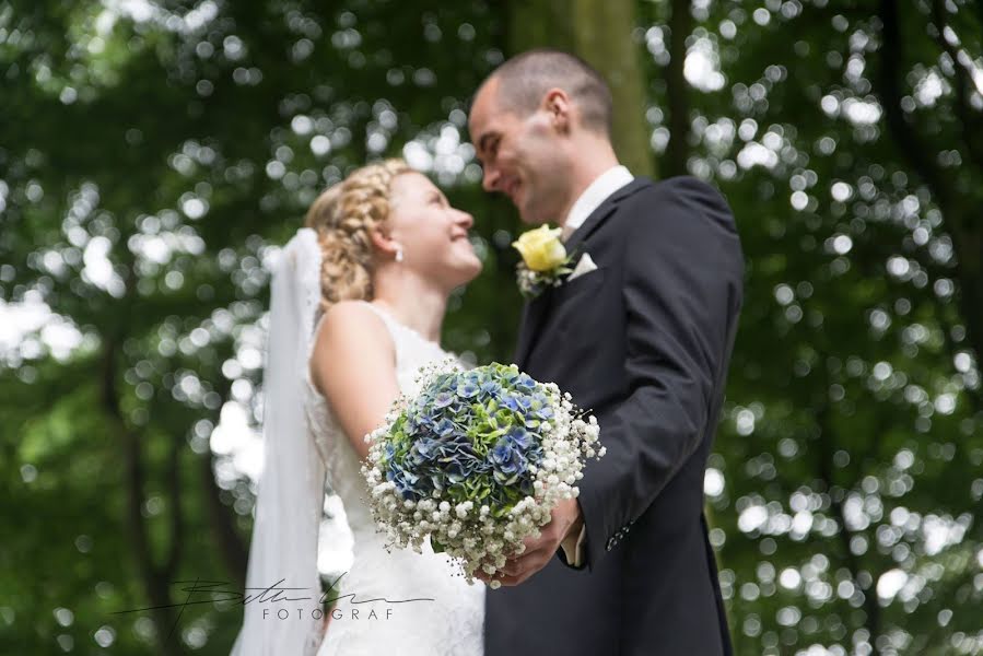 Fotografo di matrimoni Bettina Larsen (bettinalarsen). Foto del 30 marzo 2019