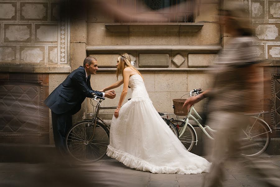 Fotograf ślubny Joan Mariño (joanmarino). Zdjęcie z 6 kwietnia 2016