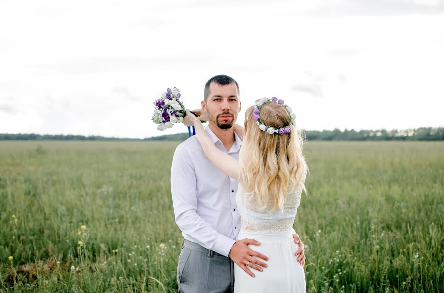 Wedding photographer Irina Furaseva (furaseva90). Photo of 19 July 2017