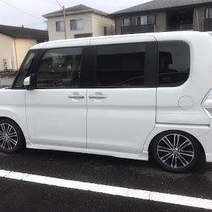 タントカスタム LA600S