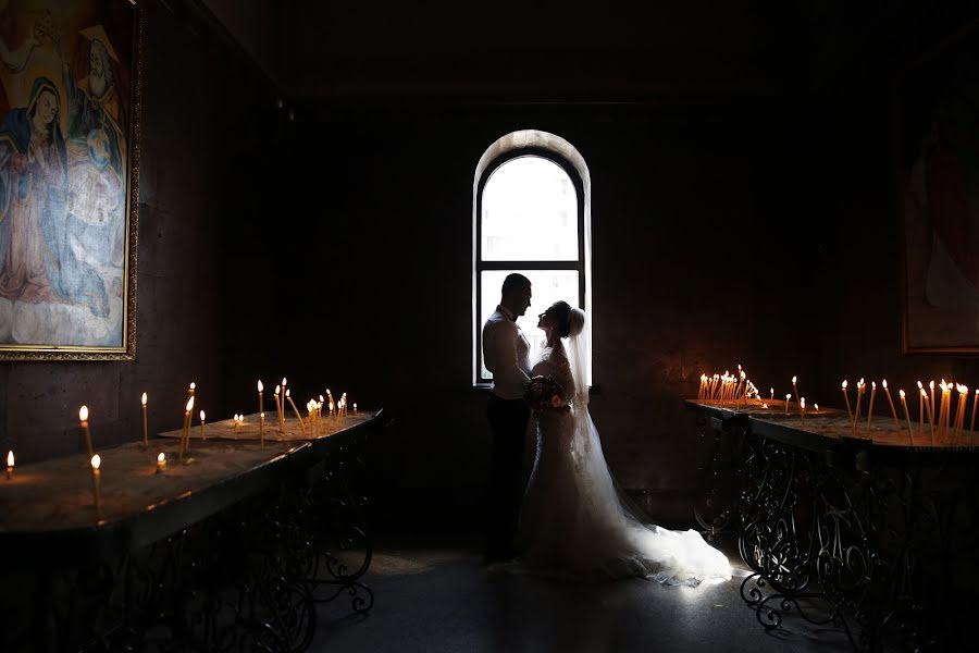 婚礼摄影师Dmitriy Demskoy（kurnyavko）。2016 8月15日的照片