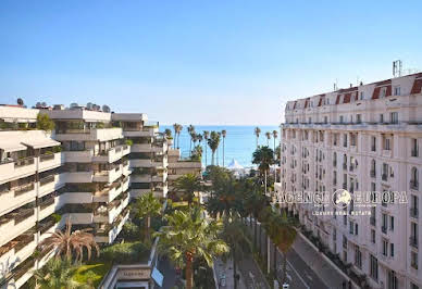 Apartment with terrace 2