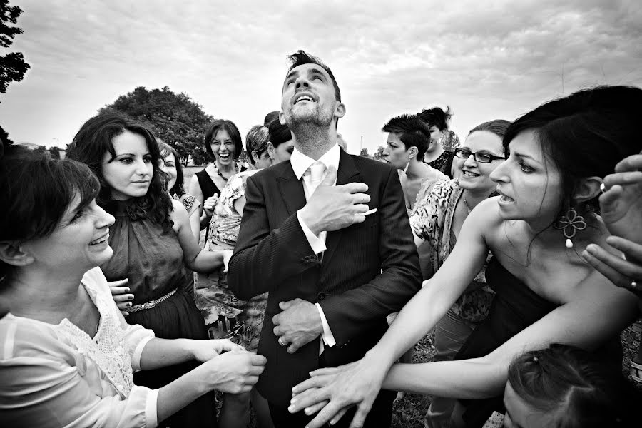 Wedding photographer Marco Nava (studio). Photo of 13 February 2014