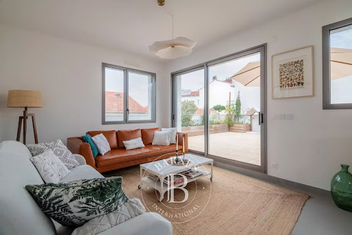 Apartment with terrace 4