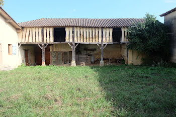 ferme à Pujo-le-Plan (40)