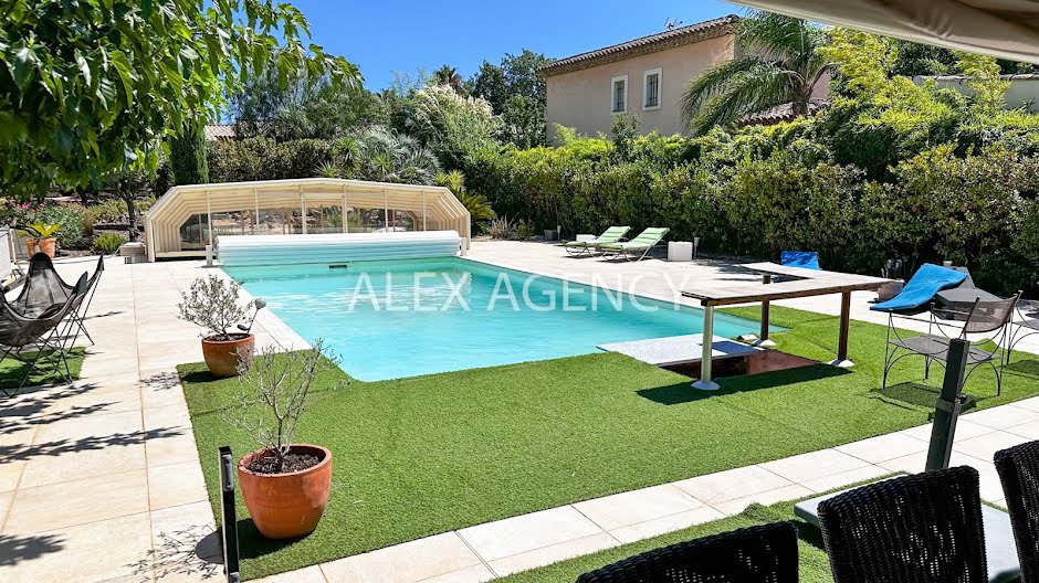 Vente villa 4 pièces 180 m² à Saint-Tropez (83990), 3 450 000 €