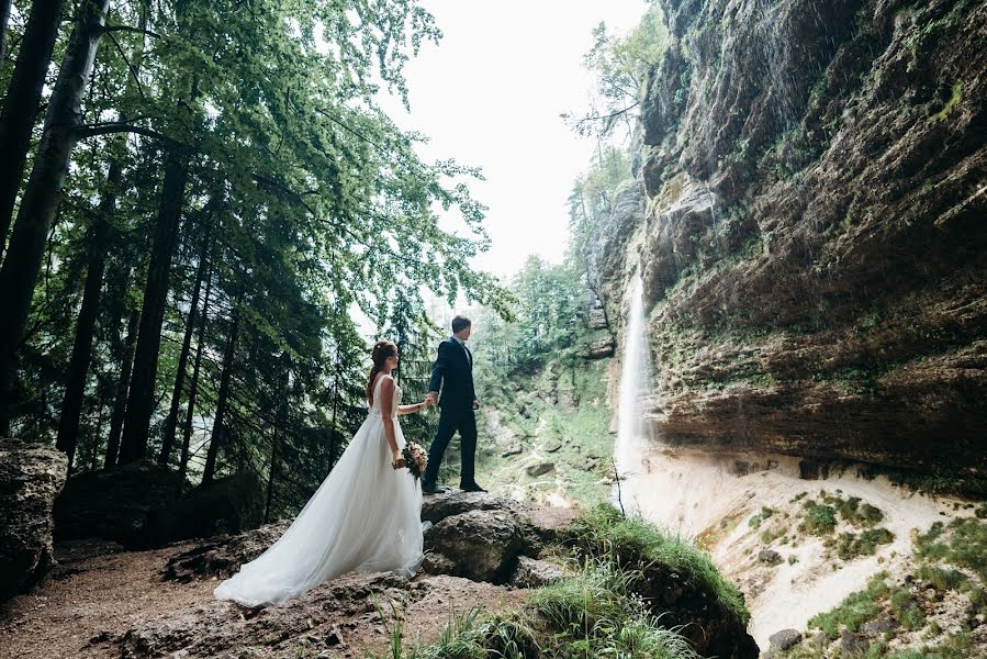 結婚式の写真家Andrey Tebenikhin (atshoots)。2019 11月12日の写真