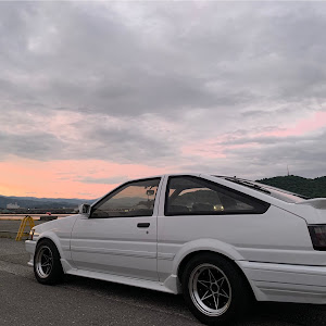 カローラレビン AE86