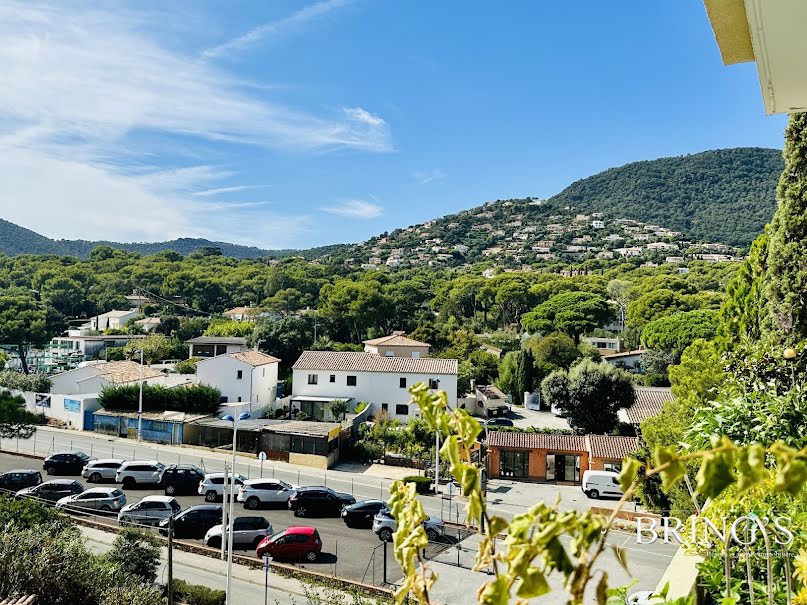 Vente viager 3 pièces 66 m² à Cavalaire-sur-Mer (83240), 112 000 €