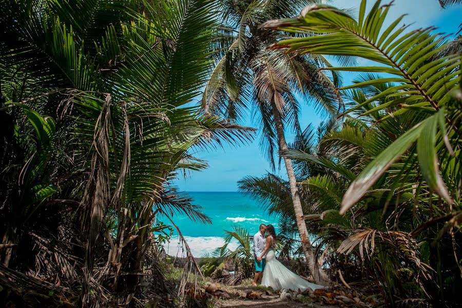 Wedding photographer Natalya Vyalkova (vostokdance). Photo of 25 September 2016