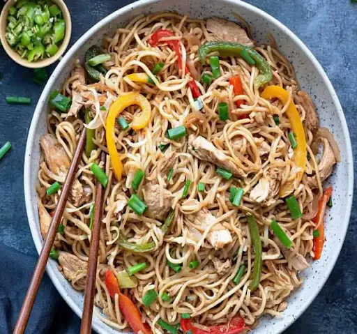 Chicken Hakka Noodles