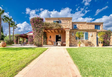 Maison avec piscine et jardin 3