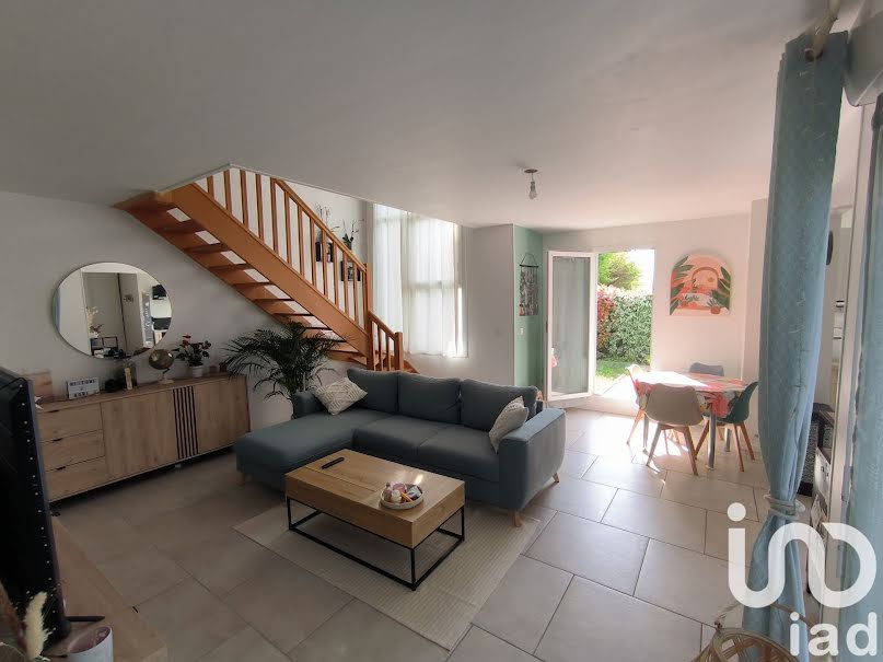 Vente duplex 4 pièces 79 m² à Val-de-Reuil (27100), 157 500 €