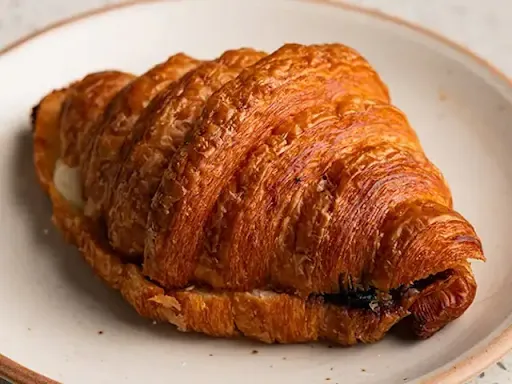 Blueberry Cheesecake Croissant