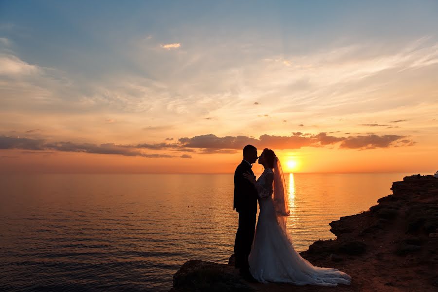 Fotografo di matrimoni Vyacheslav Kalinin (slavafoto). Foto del 3 luglio 2018