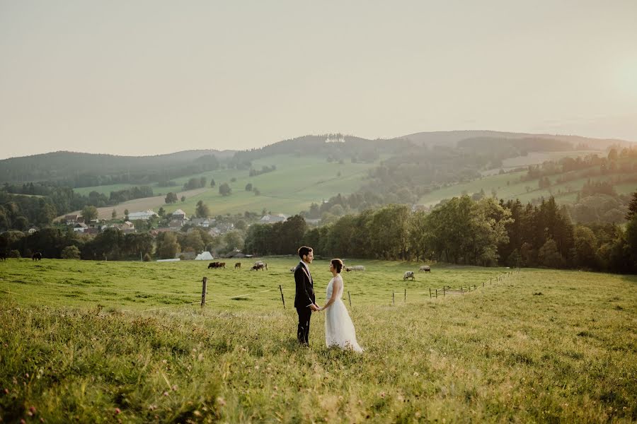 結婚式の写真家Matouš Coufal (matouscoufal)。2022 12月23日の写真
