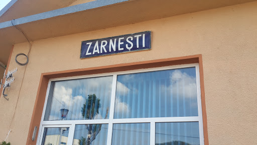 Gara Zarnesti