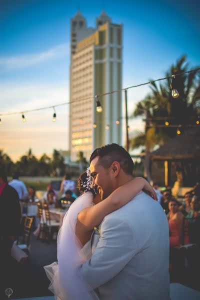 Wedding photographer Aaron Meza (aaronmeza). Photo of 19 August 2016