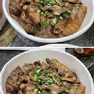 燒丼株式會社(信義威秀店)