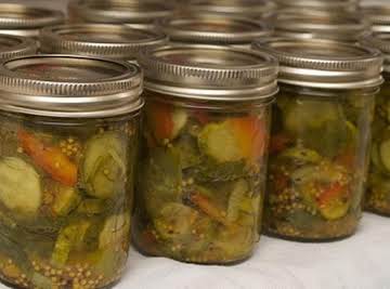 Easy Spicy Bread 'n Butter Pickles