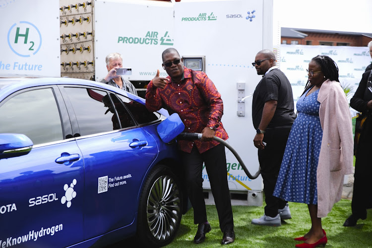 Gauteng Premier Panyaza Lesufi starts the refueling of a Toyota Mirai at the Smart Mobility Africa summit. Picture: SUPPLIED