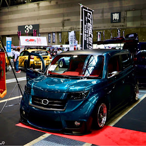 bB QNC21