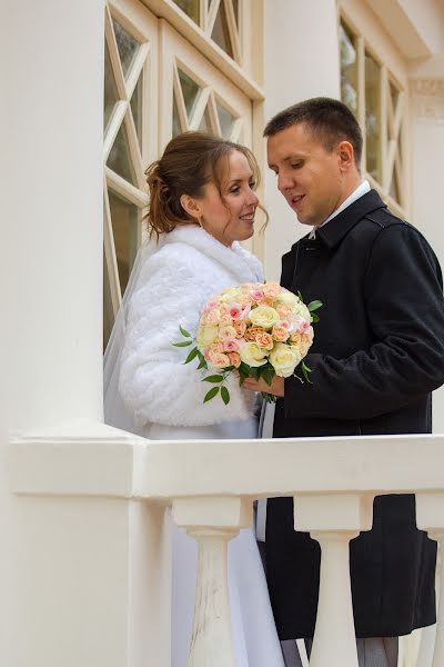 Fotografo di matrimoni Alena Kormschikova (kormschikova). Foto del 8 gennaio 2016