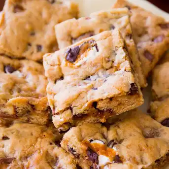 Candy Bar Cookie Bars – Modern Honey