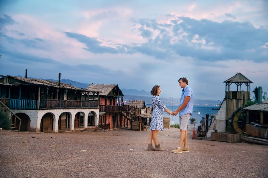 Wedding photographer Alena Solodukhina (sobolevskiephoto). Photo of 6 January 2019