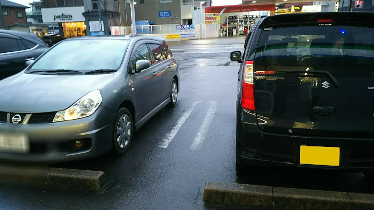 ワゴンRのワゴンRとウイングロード・雨の日のプチオフ♪・来る♪きっとくる～♪・レンタル・スシローに関するカスタム事例の投稿画像2枚目