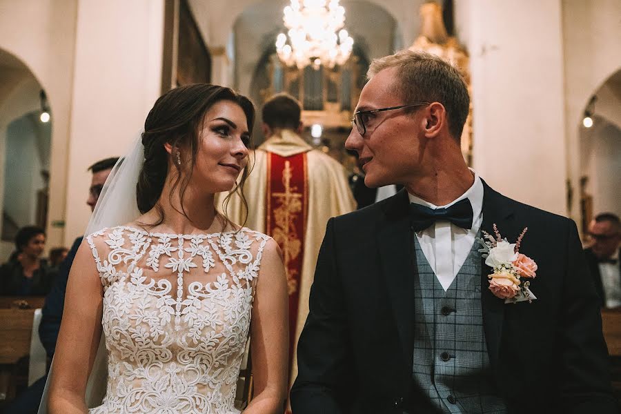 Fotografo di matrimoni Łukasz Majkowski (majkowskifoto). Foto del 30 dicembre 2019