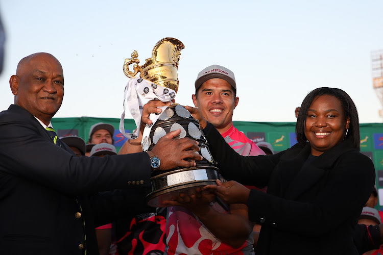 Pumas captain Willie Engelbrecht receives the Currie Cup trophy after they beat Griquas at Windhoek Draught Park in Kimberley on Saturday.