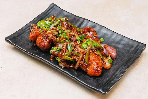 Chilli Chicken (12Pc)