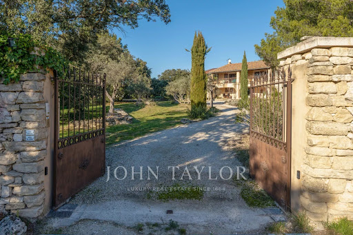 Property with pool 2