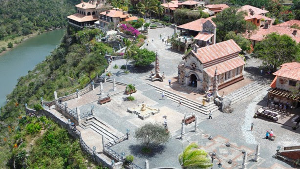 Altos de Chavon