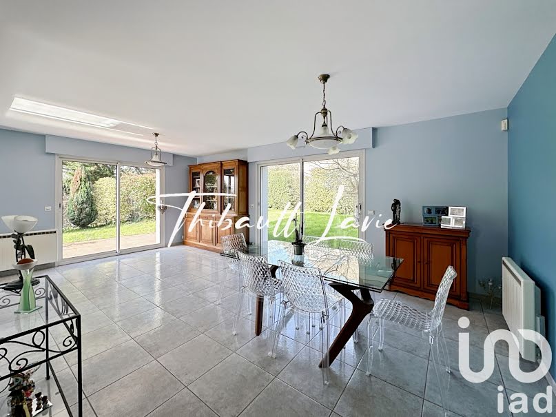 Vente maison 7 pièces 158 m² à Thorigny-sur-Marne (77400), 568 000 €