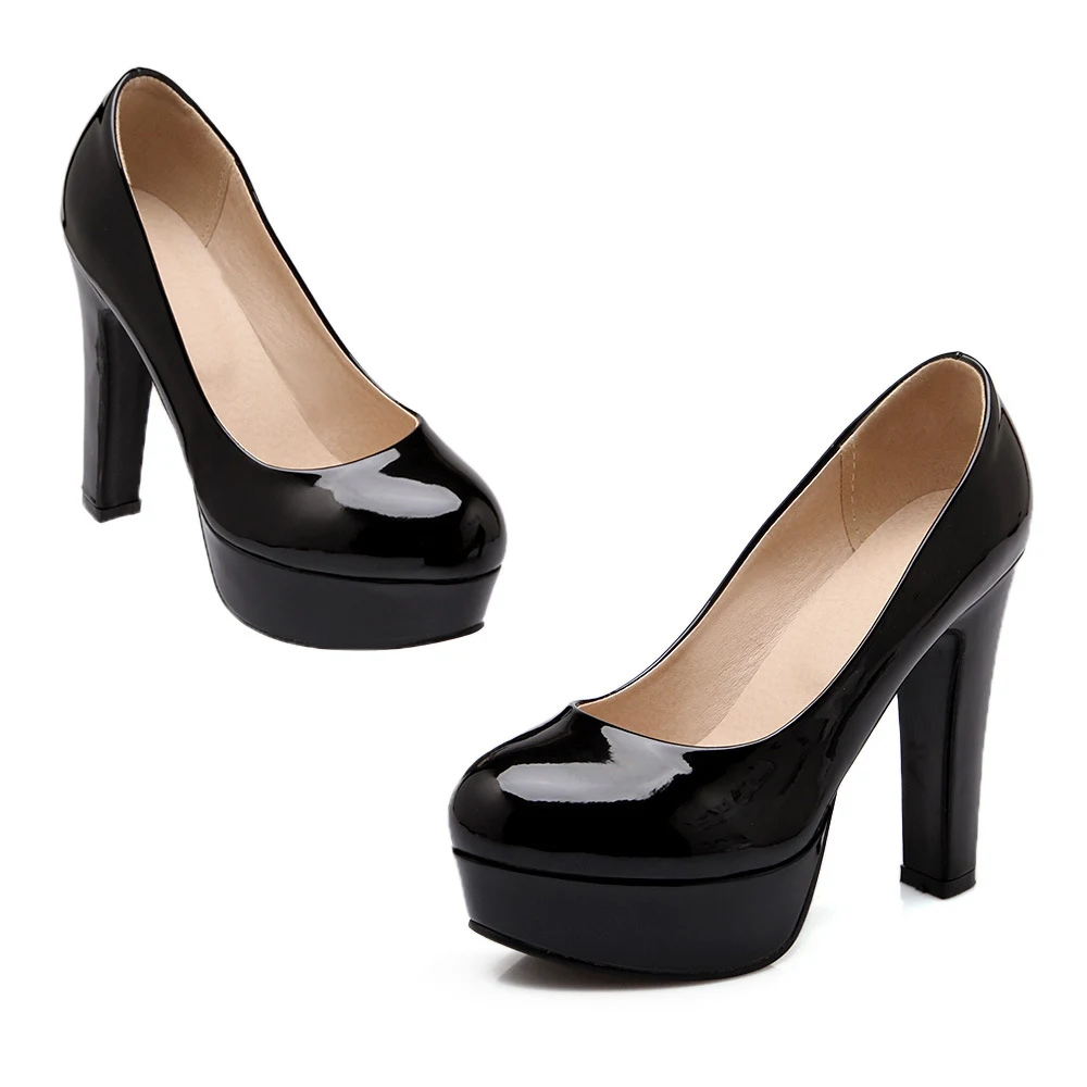 Title 4, Chaussures à plateforme en cuir verni marron cl...