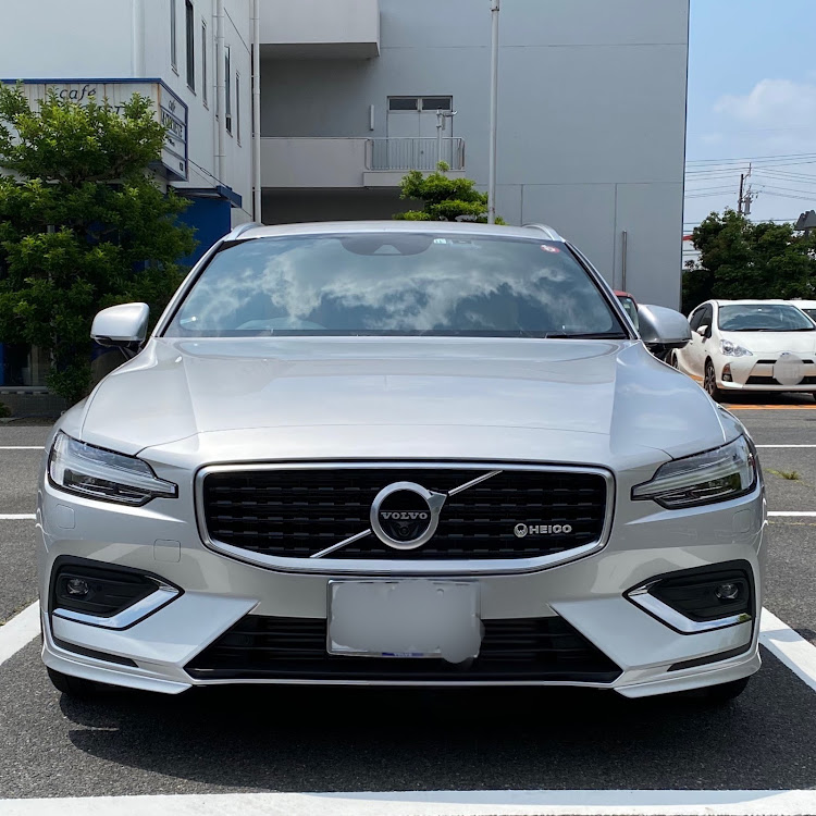 V60のarth.verkligさんが投稿したカスタム事例の投稿画像1枚目