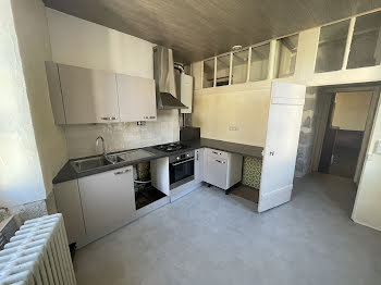 appartement à Saint-Léonard-de-Noblat (87)