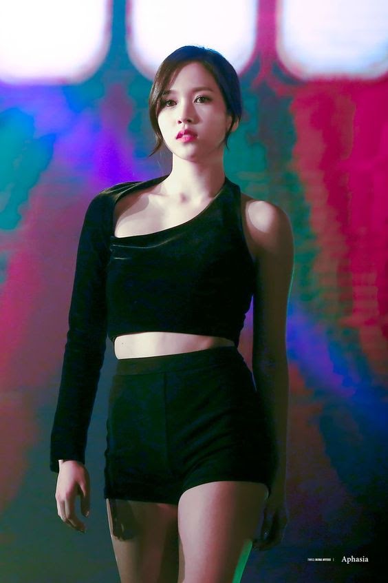 mina noir 31