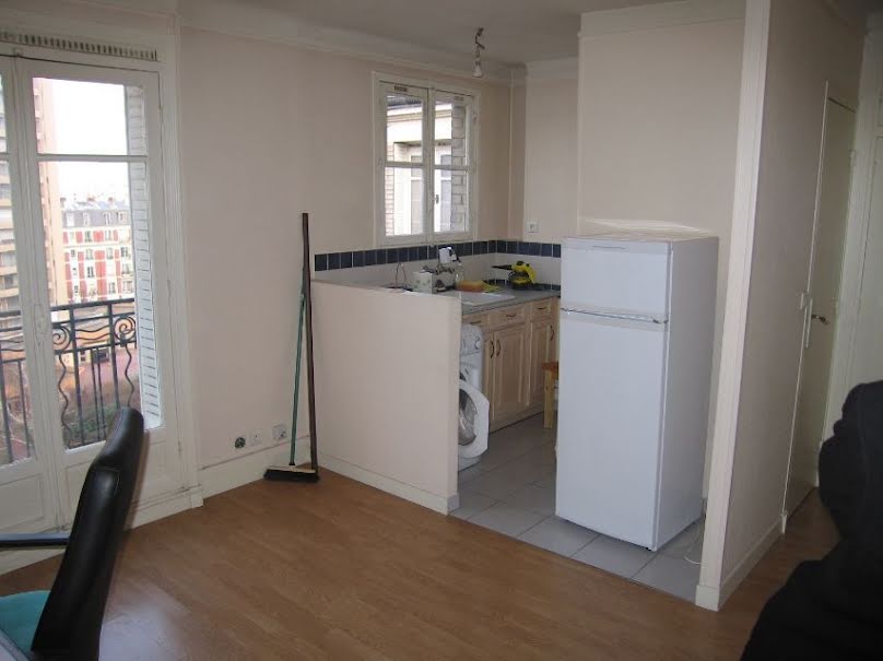 Vente appartement 1 pièce 18.24 m² à Courbevoie (92400), 155 000 €