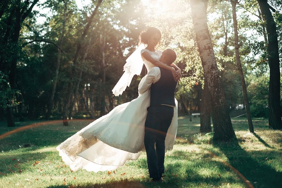 Fotografer pernikahan Maksim Chernyy (blackmax). Foto tanggal 3 Oktober 2018