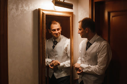 Wedding photographer Viktor Lyubineckiy (viktorlove). Photo of 9 April 2019