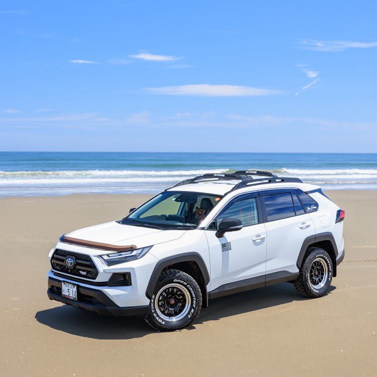 RAV4のDiode Dynamics・RAYS・Taco Vinyl・千人画廊・波崎海水浴場に関するカスタム事例の投稿画像4枚目